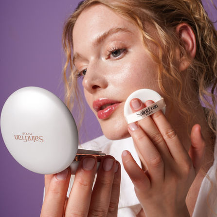 W Skin Glow Mesh Cushion