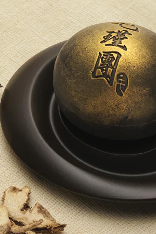 LALA CHUU MOSTORY MOGEUNDAN SOILD SHAMPOO BAR